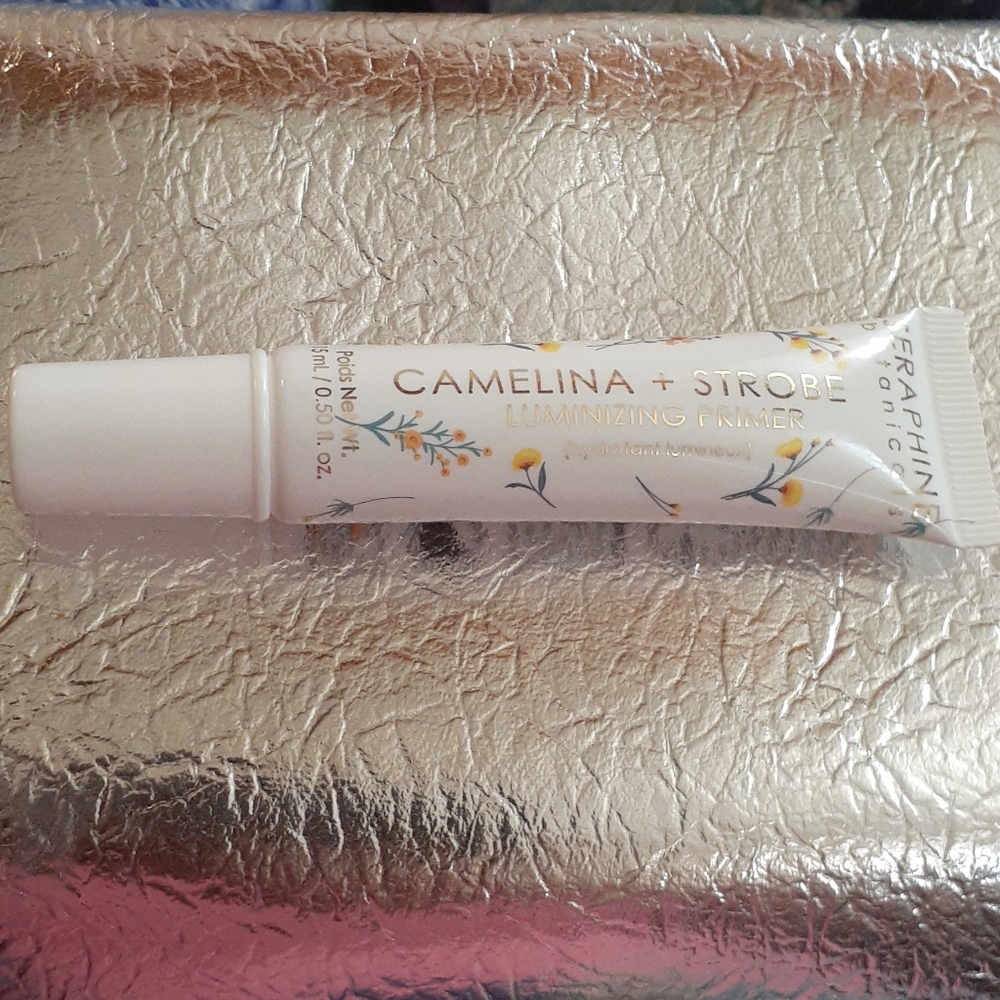 Camelina + Strobe Luminizing Primer